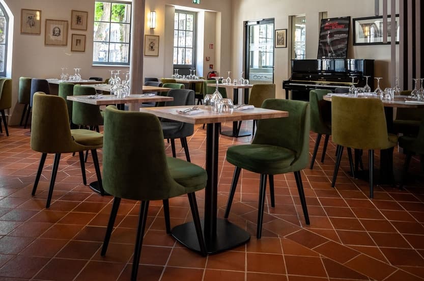mezzanine_cafe_hamlet_940ef894e0.jpg